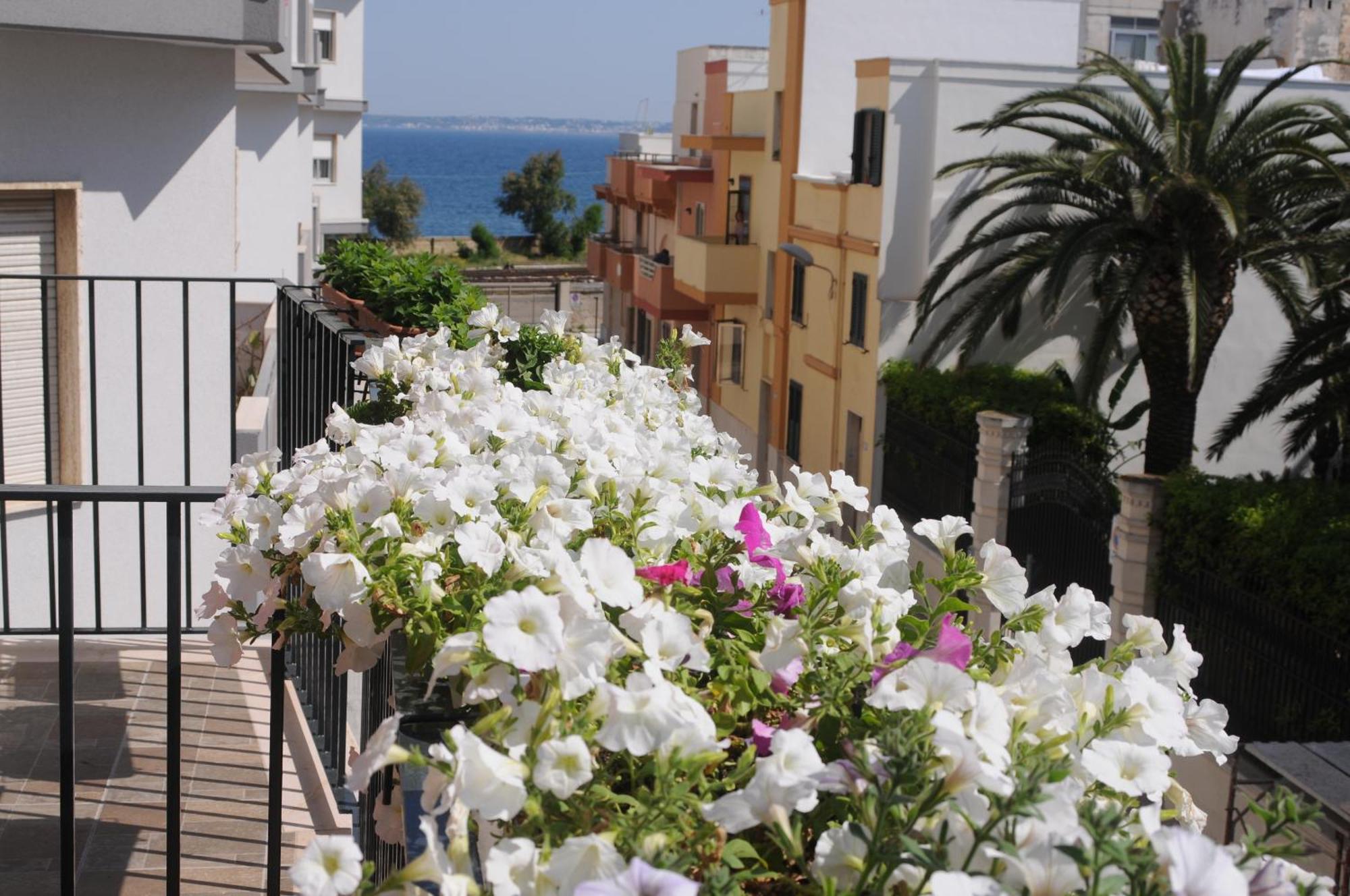 L'Uomo E Il Mare Bed & Breakfast กัลลีโปลี ภายนอก รูปภาพ